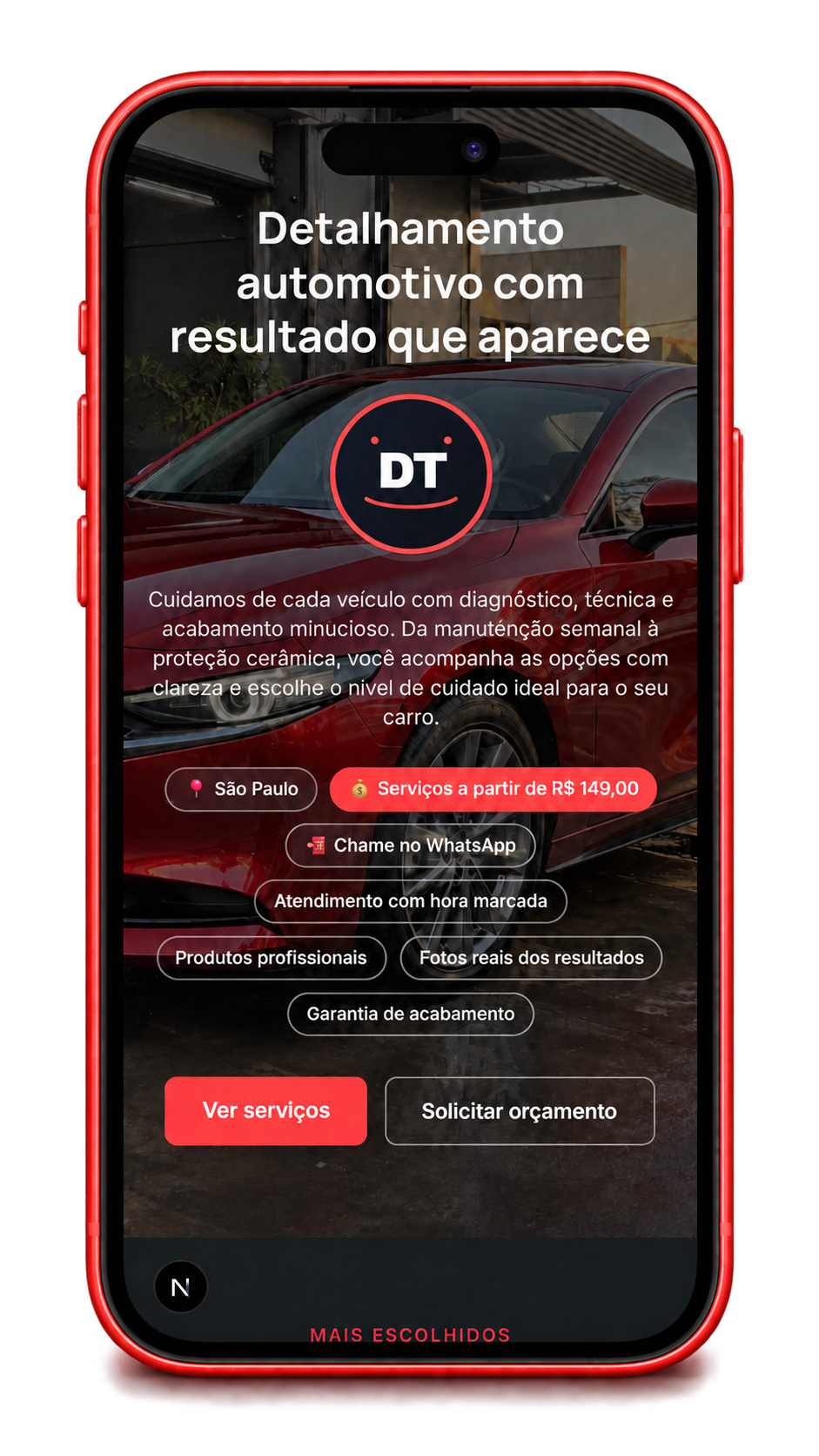 Catálogo público da Vitrine Detail aberto em um iPhone laranja